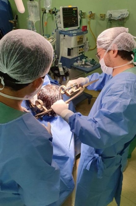 thumbnail_cirurgia-pioneira-2